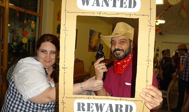 Fasching: Cowboy und Indianer - Wanted